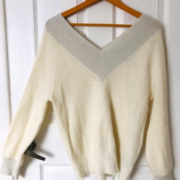 White Silver Off-the-shoulder V Neck knit sweater - Picture 1 of 4